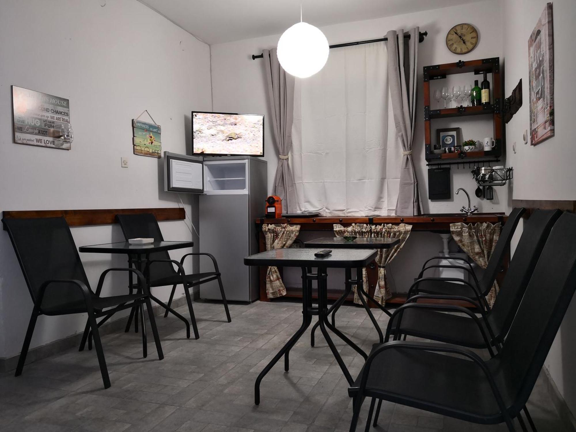 Zemunella Guest House Herceg Novi Buitenkant foto