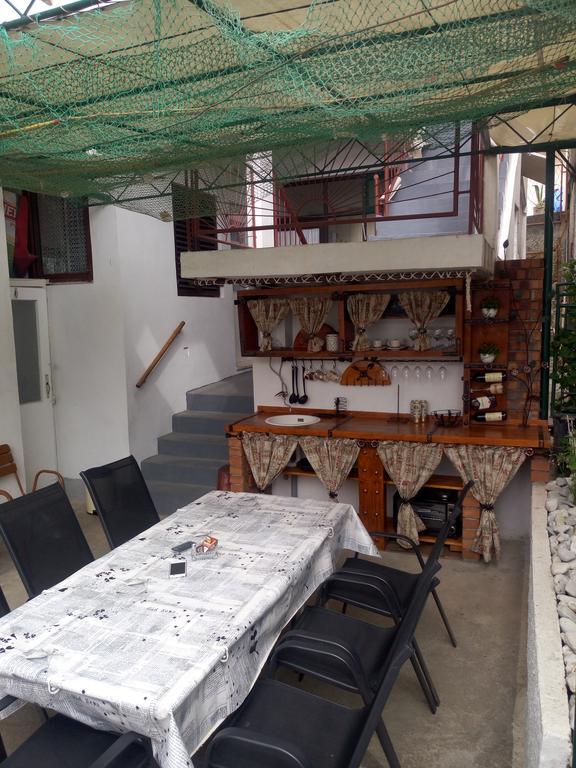 Zemunella Guest House Herceg Novi Buitenkant foto