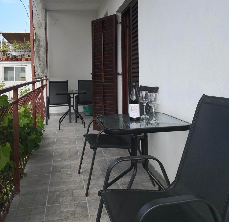 Zemunella Guest House Herceg Novi Buitenkant foto