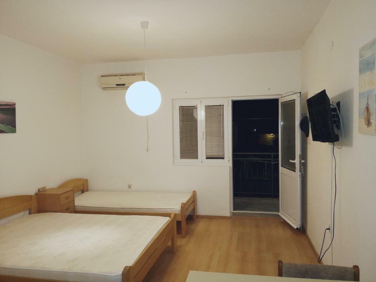Zemunella Guest House Herceg Novi Buitenkant foto