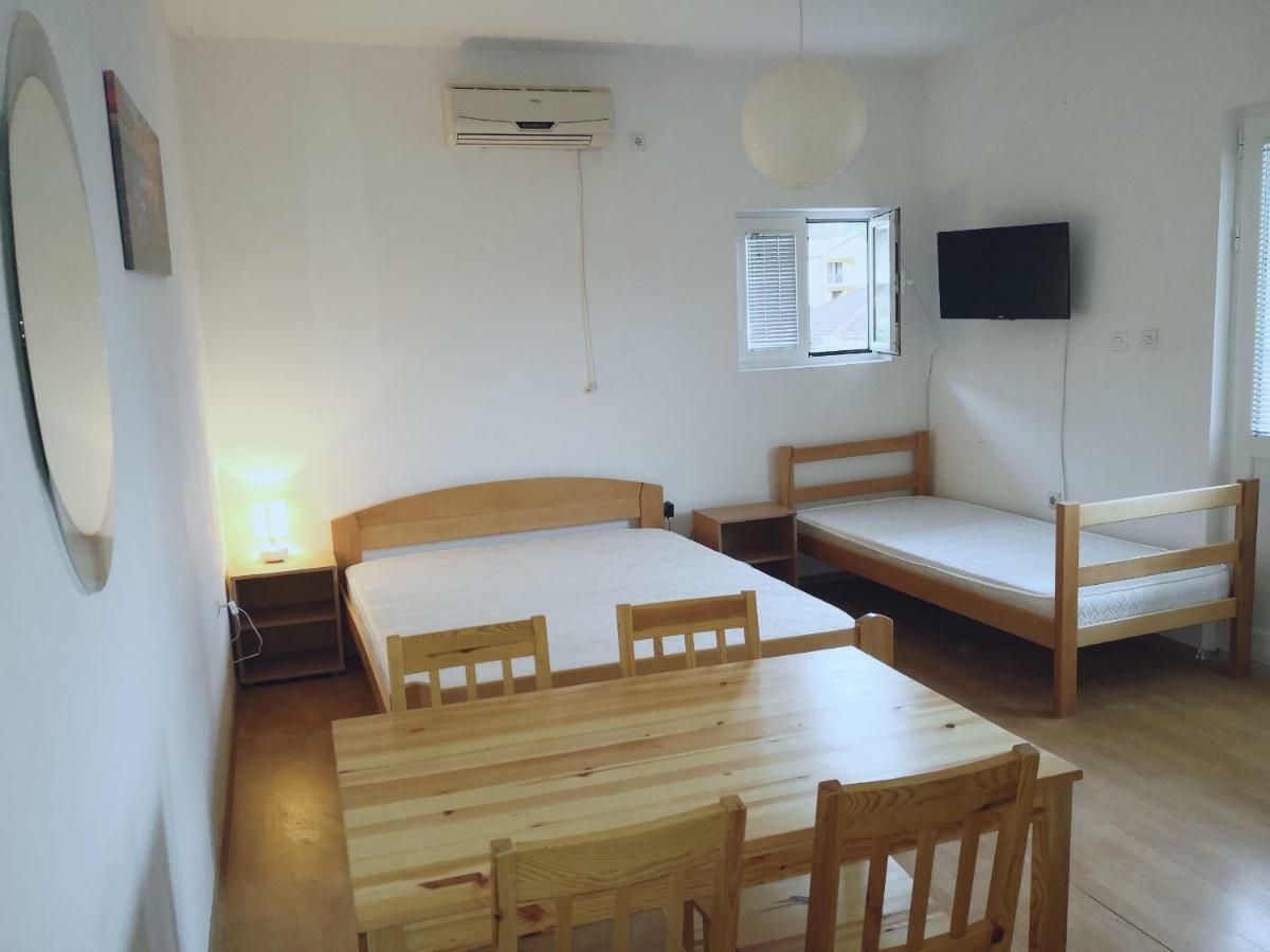 Zemunella Guest House Herceg Novi Buitenkant foto