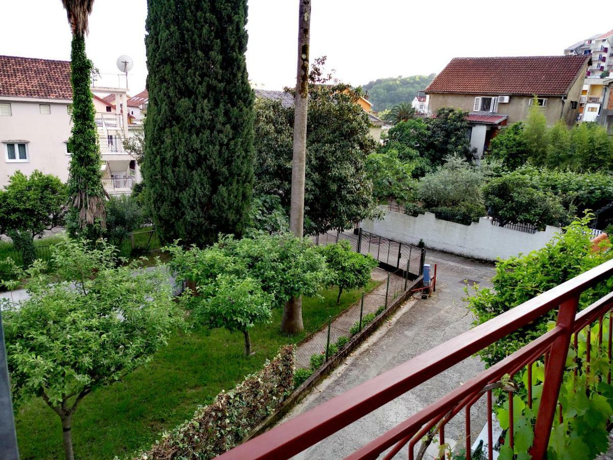 Zemunella Guest House Herceg Novi Buitenkant foto